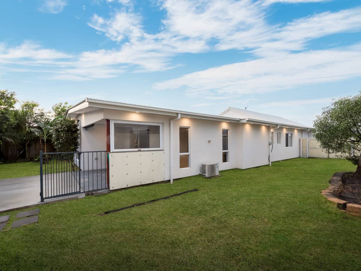 2 Barron Court, PIMPAMA - Thumbnail 2