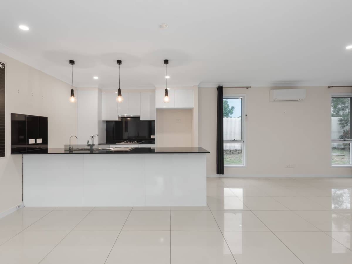 2 Barron Court, PIMPAMA - Thumbnail 3
