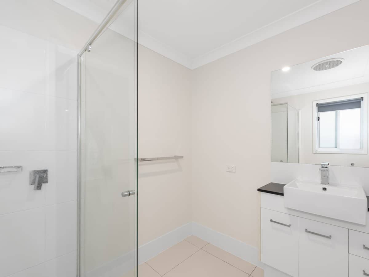 2 Barron Court, PIMPAMA - Thumbnail 9