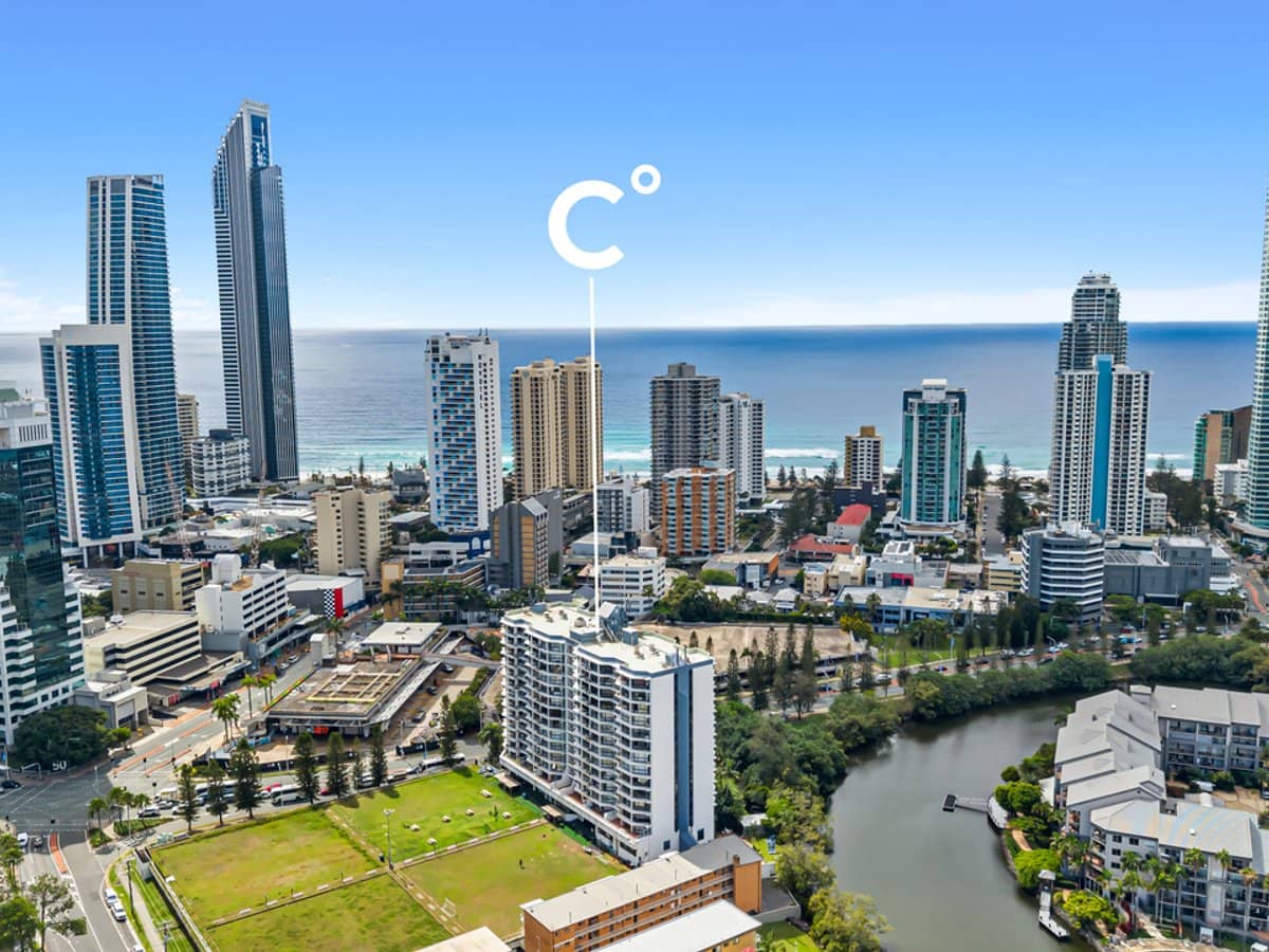 70 Remembrance Drive, SURFERS PARADISE - Thumbnail 18