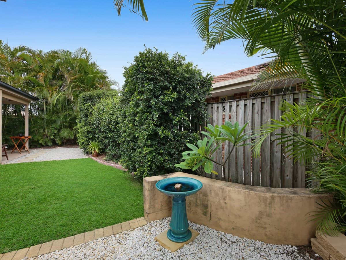 16 Randwick Court, VARSITY LAKES - Thumbnail 6