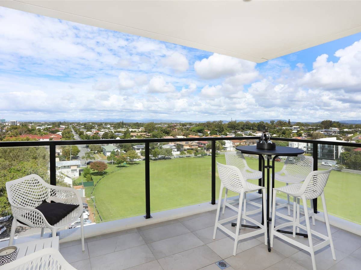 372 Marine Parade, LABRADOR - Thumbnail 8