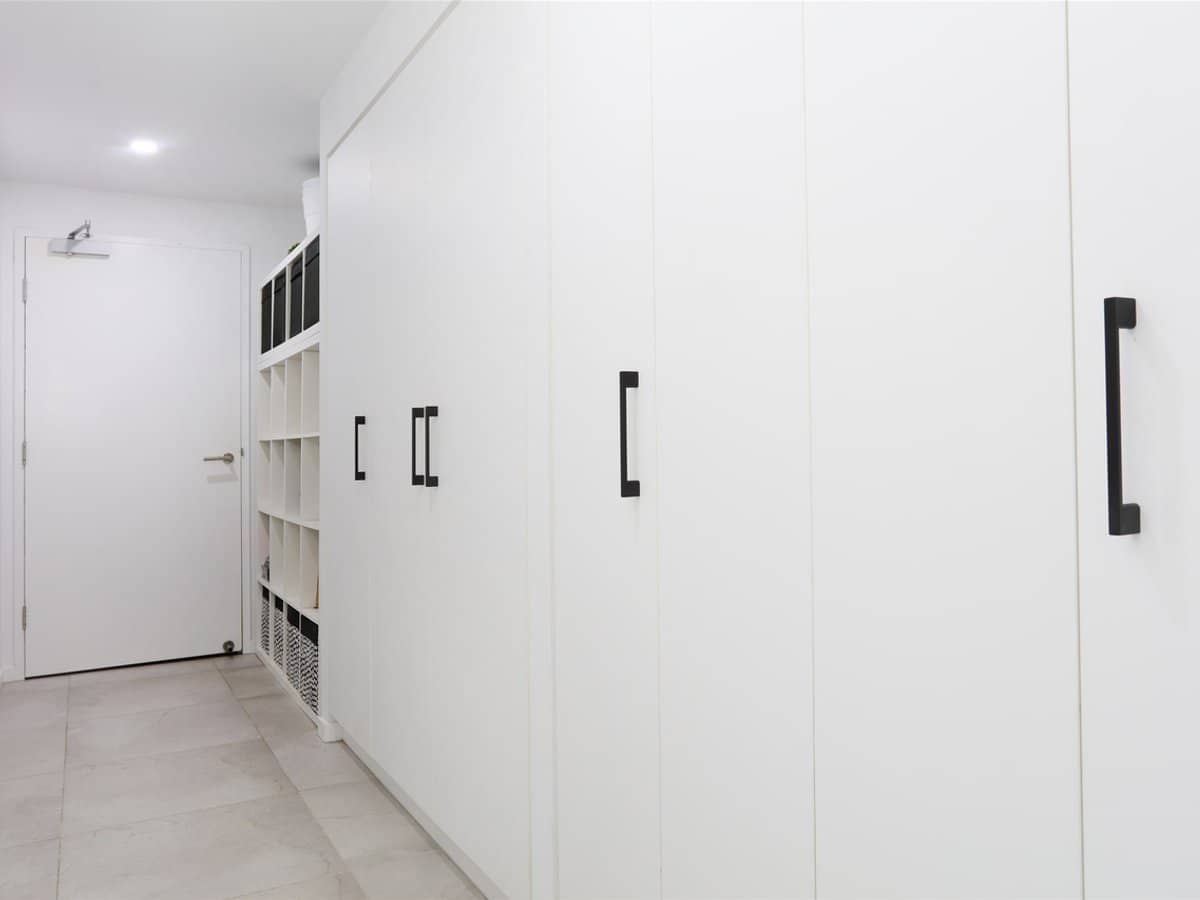 372 Marine Parade, LABRADOR - Thumbnail 19