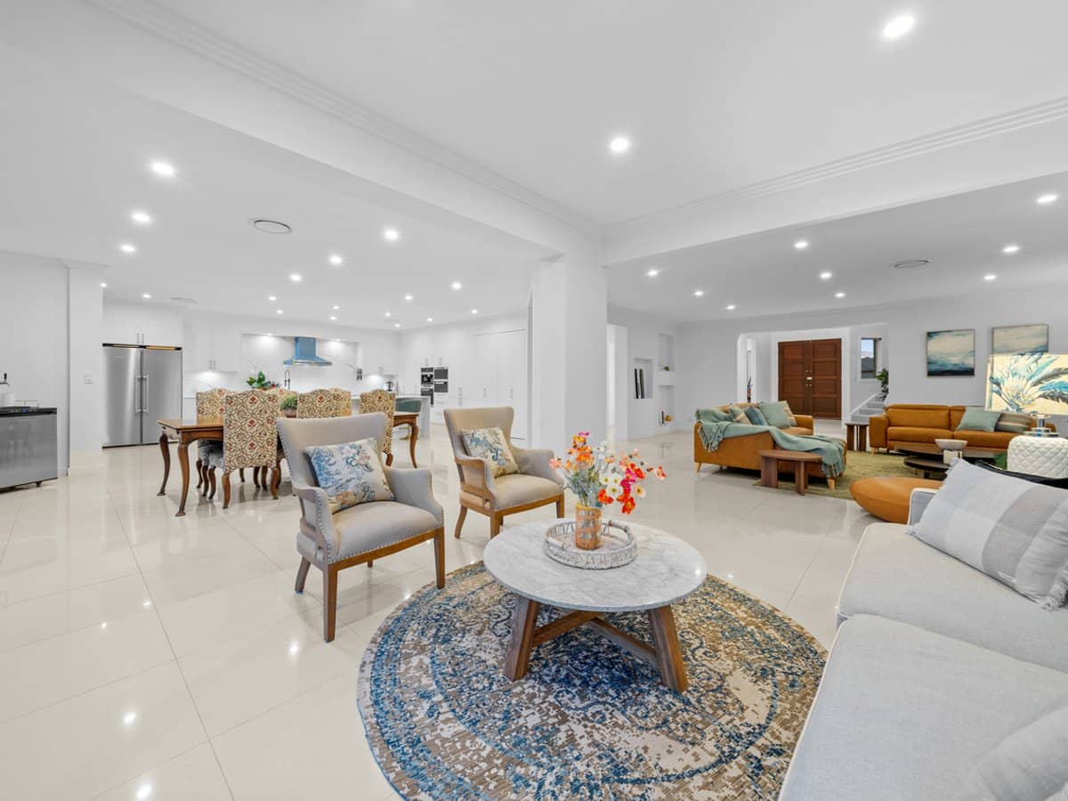 2301 Belmont Court East, HOPE ISLAND - Thumbnail 13