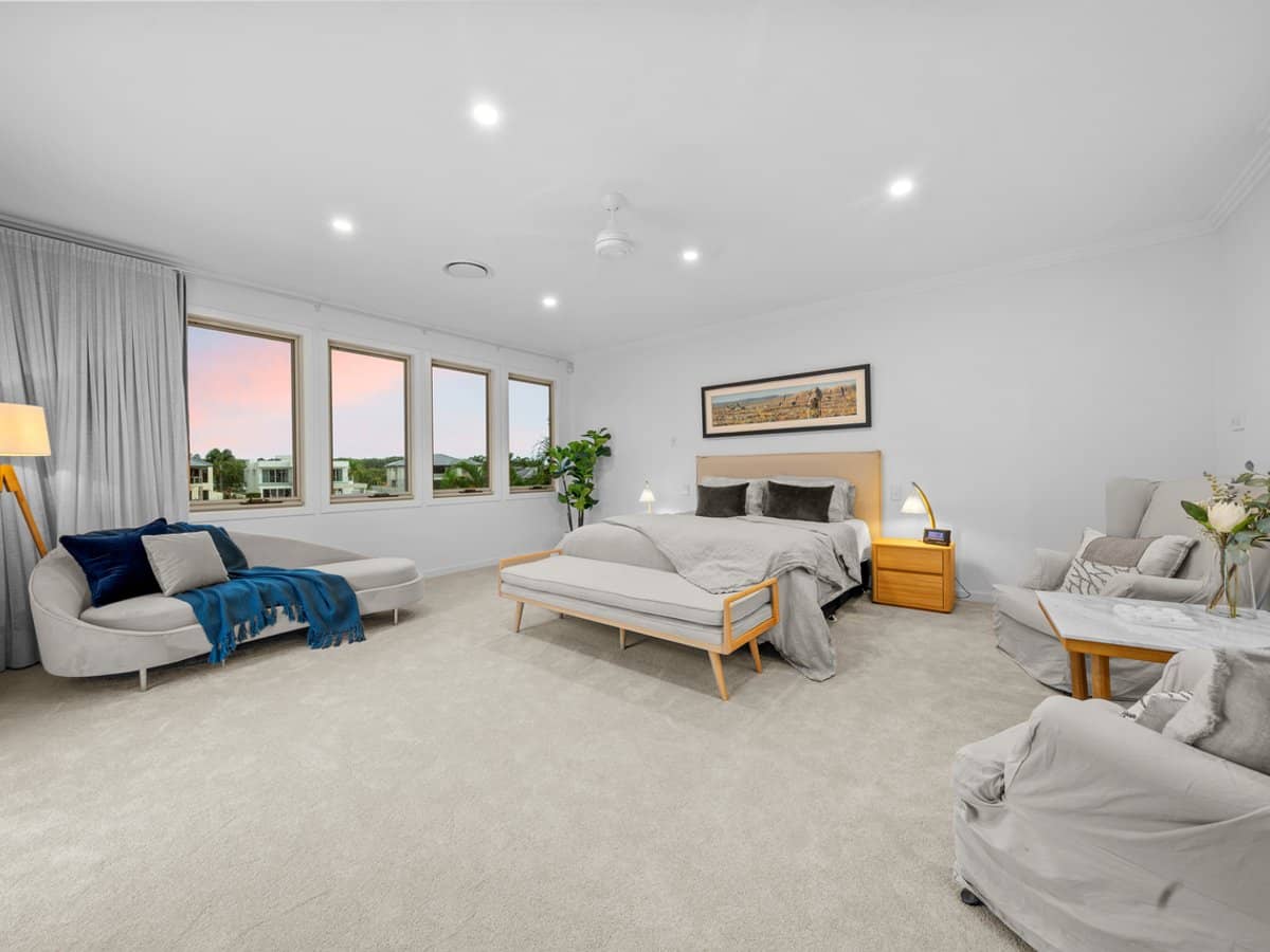 2301 Belmont Court East, HOPE ISLAND - Thumbnail 16