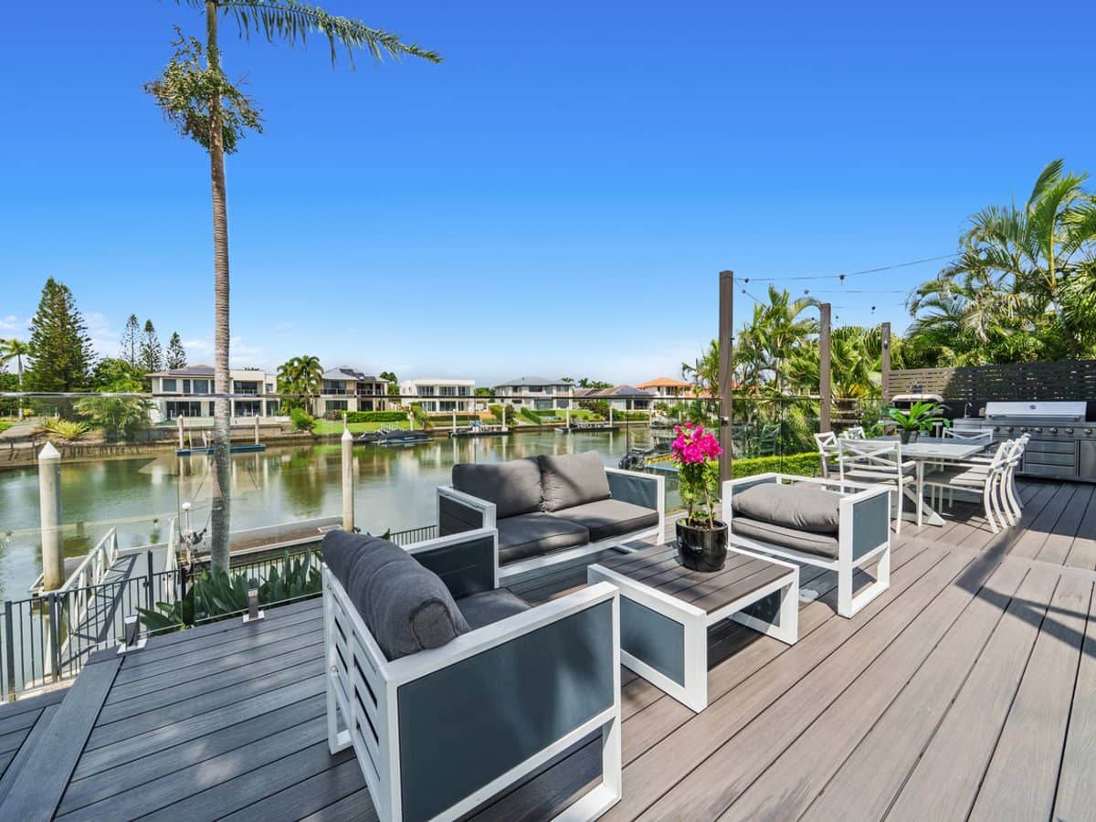 2301 Belmont Court East, HOPE ISLAND - Thumbnail 28