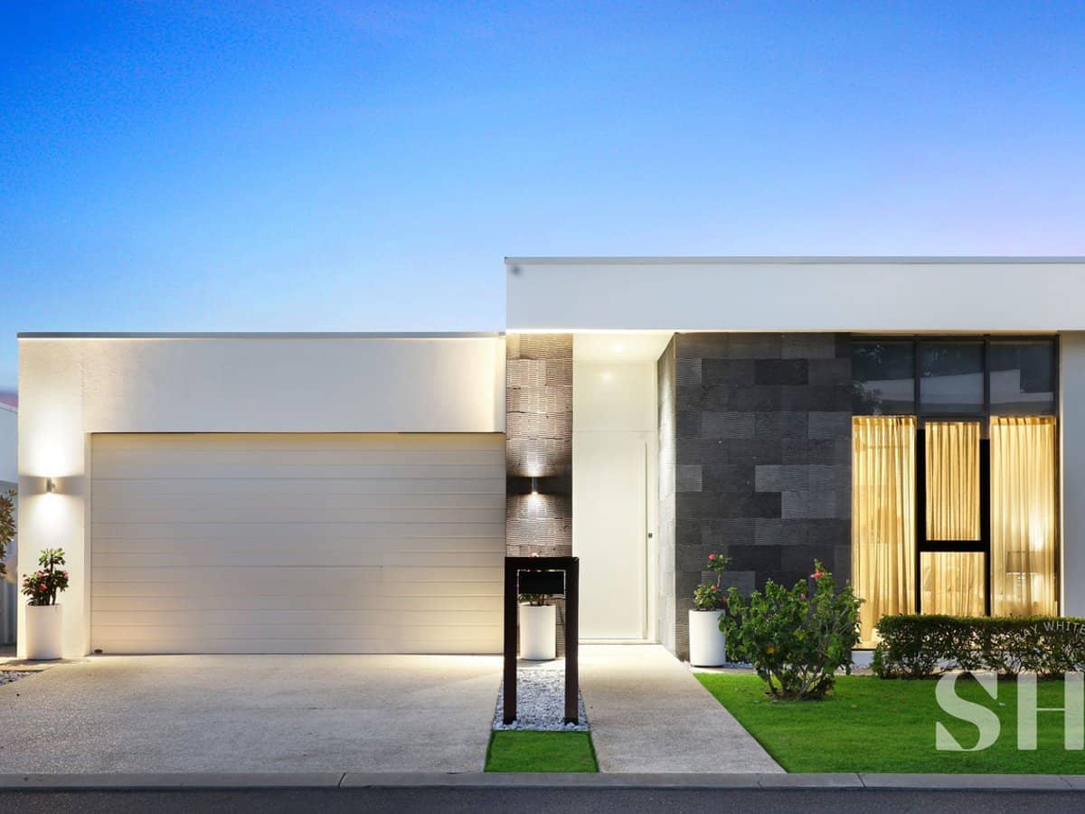 2622 The Address, Sanctuary Cove - Thumbnail 1