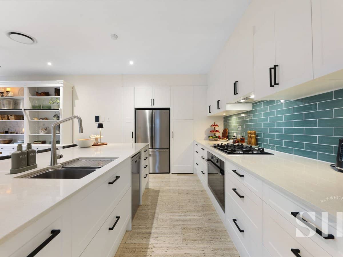 2622 The Address, Sanctuary Cove - Thumbnail 9