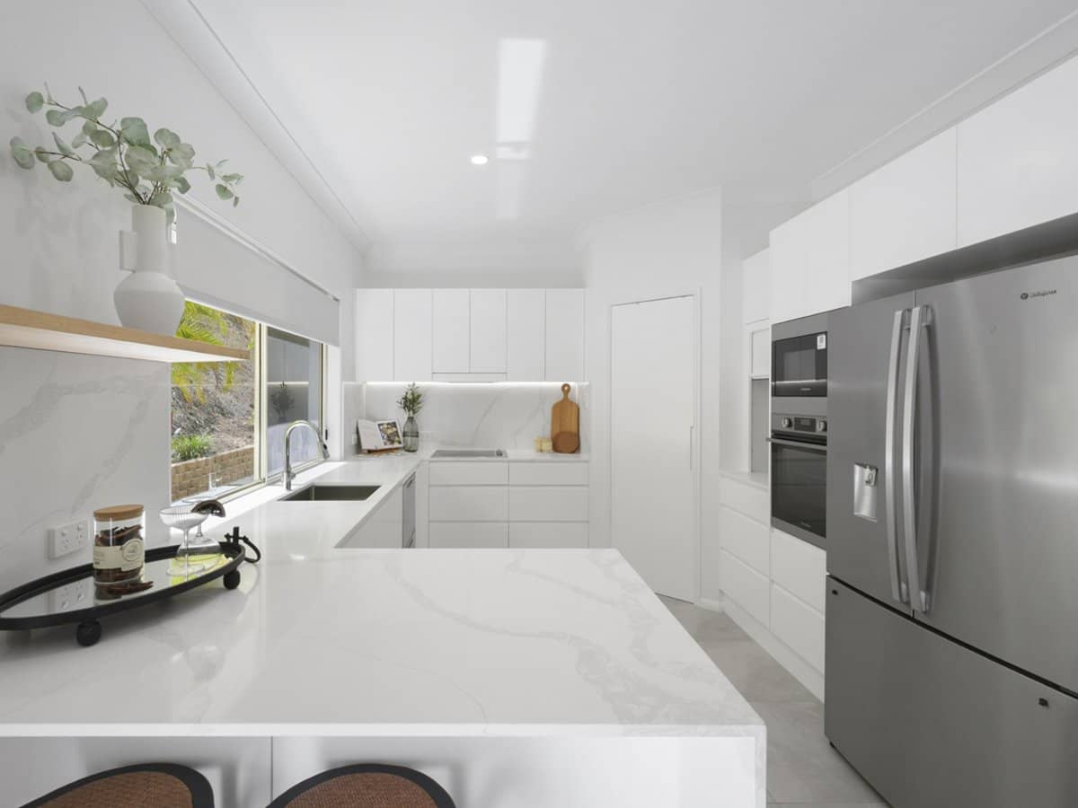 40 Waterfall Drive, WONGAWALLAN - Thumbnail 7