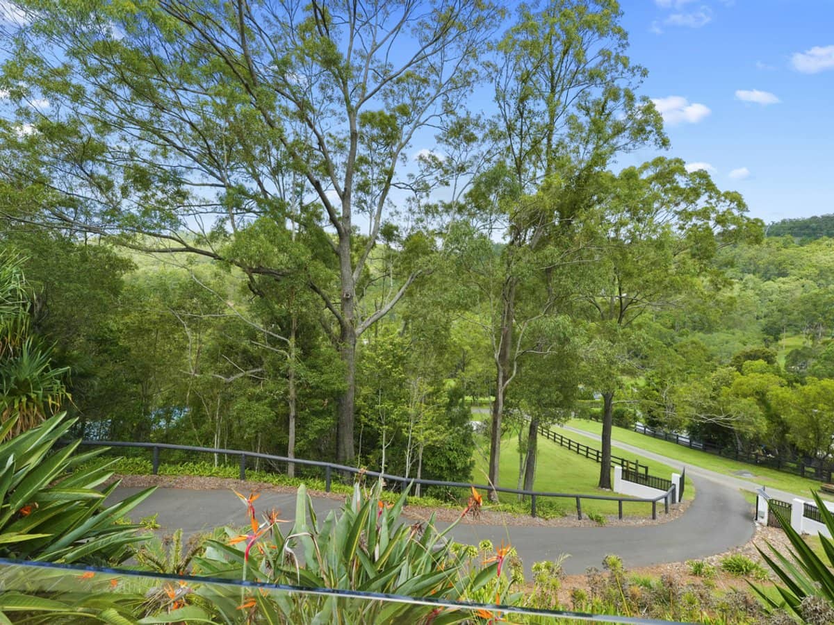 40 Waterfall Drive, WONGAWALLAN - Thumbnail 19