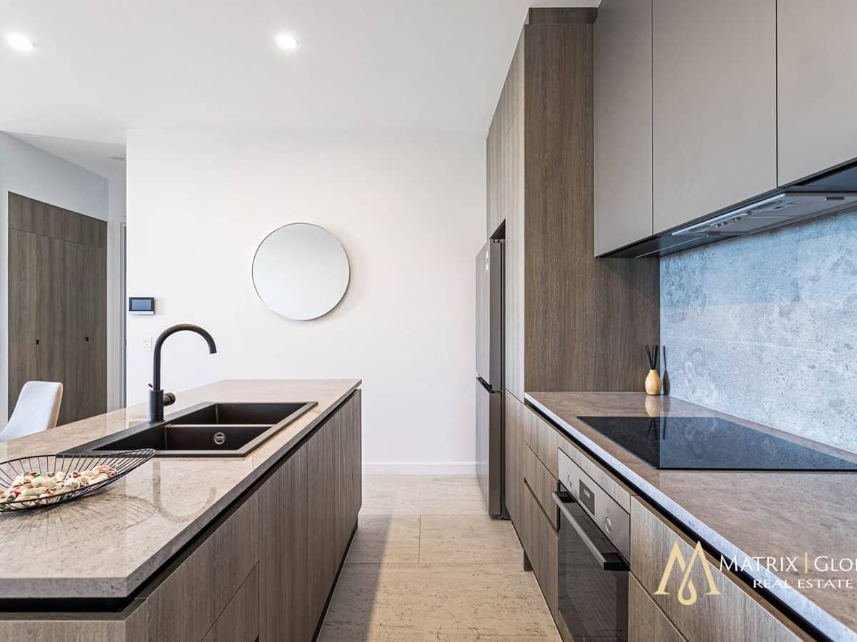 135 Eugaree Street, SOUTHPORT - Thumbnail 1