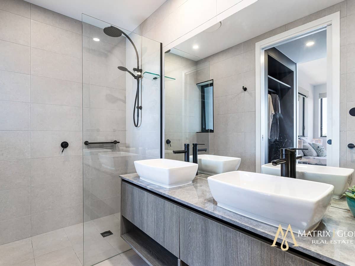 135 Eugaree Street, SOUTHPORT - Thumbnail 7