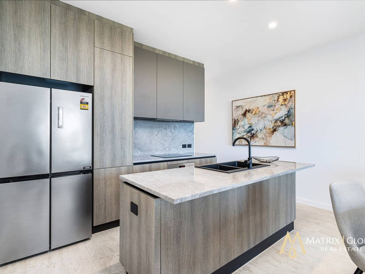 135 Eugaree Street, SOUTHPORT - Thumbnail 13