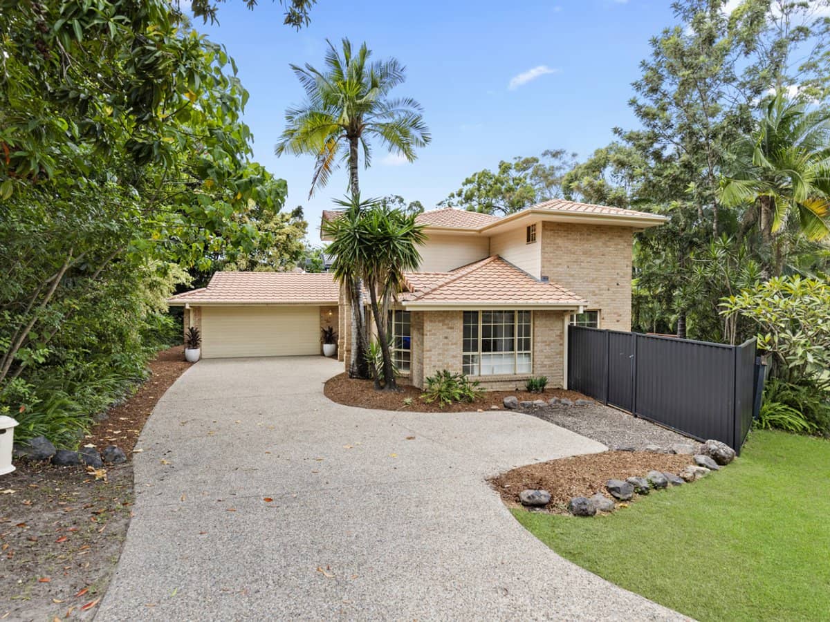 4 Tea Gardens Place, ROBINA - Thumbnail 2