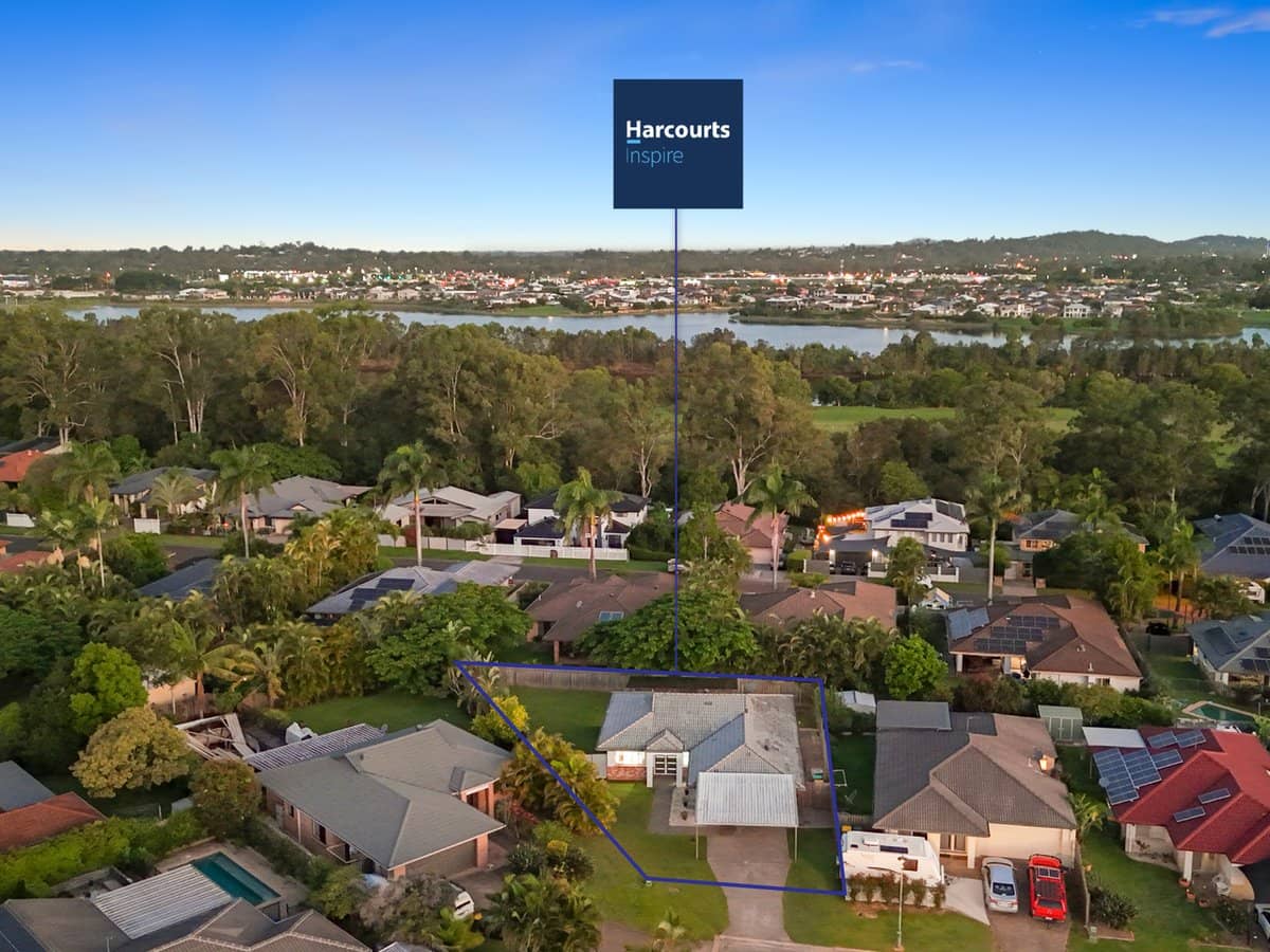 6 Meadowbank Drive, UPPER COOMERA - Thumbnail 4