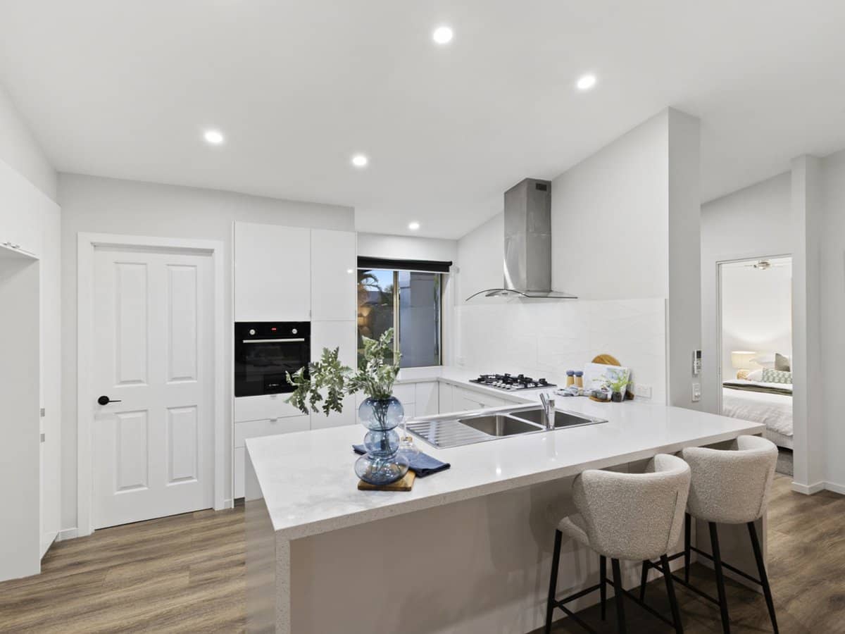 6 Meadowbank Drive, UPPER COOMERA - Thumbnail 7