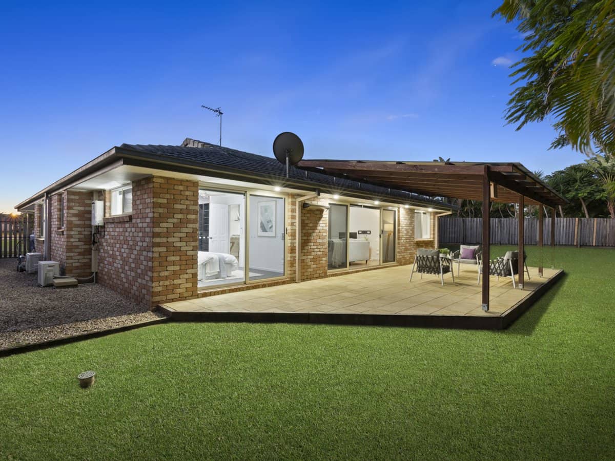 6 Meadowbank Drive, UPPER COOMERA - Thumbnail 17