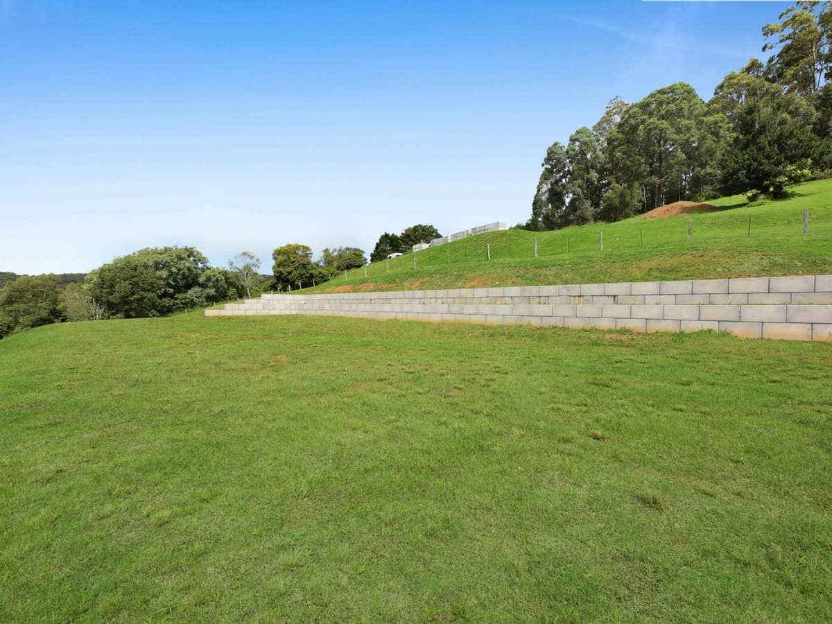 63B Davenport Drive, BONOGIN - Thumbnail 7