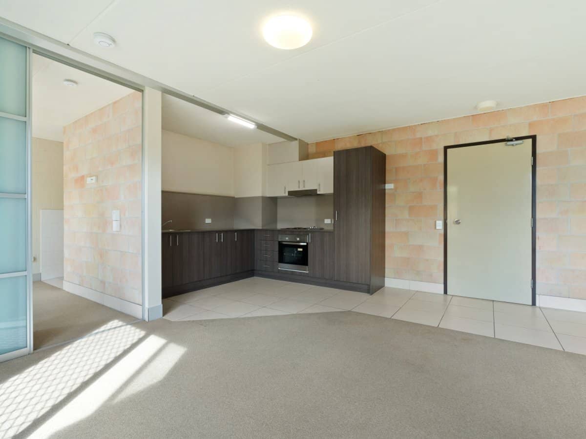 96-106 High Street, SOUTHPORT - Thumbnail 5