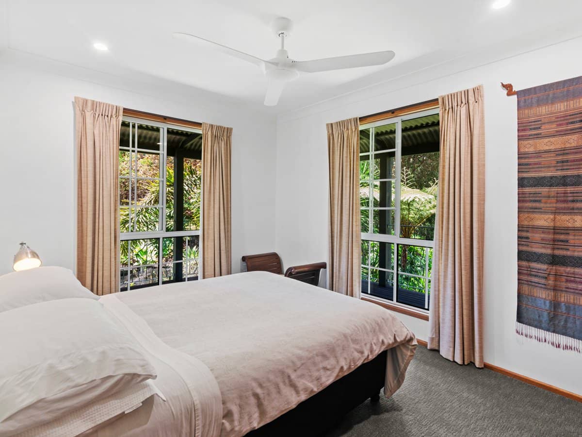 129 Simpsons Road, ELANORA - Thumbnail 13