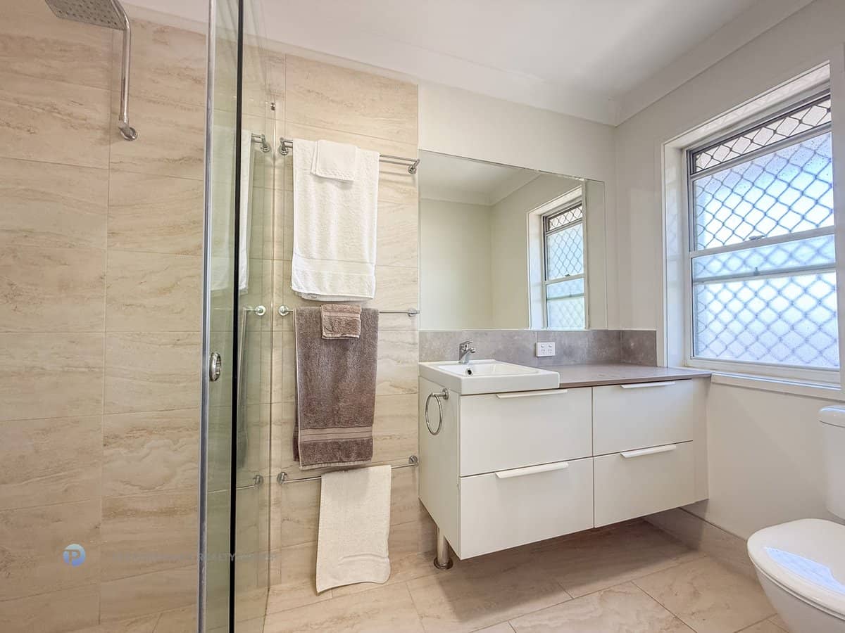 39-41 Sunbrite Avenue, MERMAID BEACH - Thumbnail 10