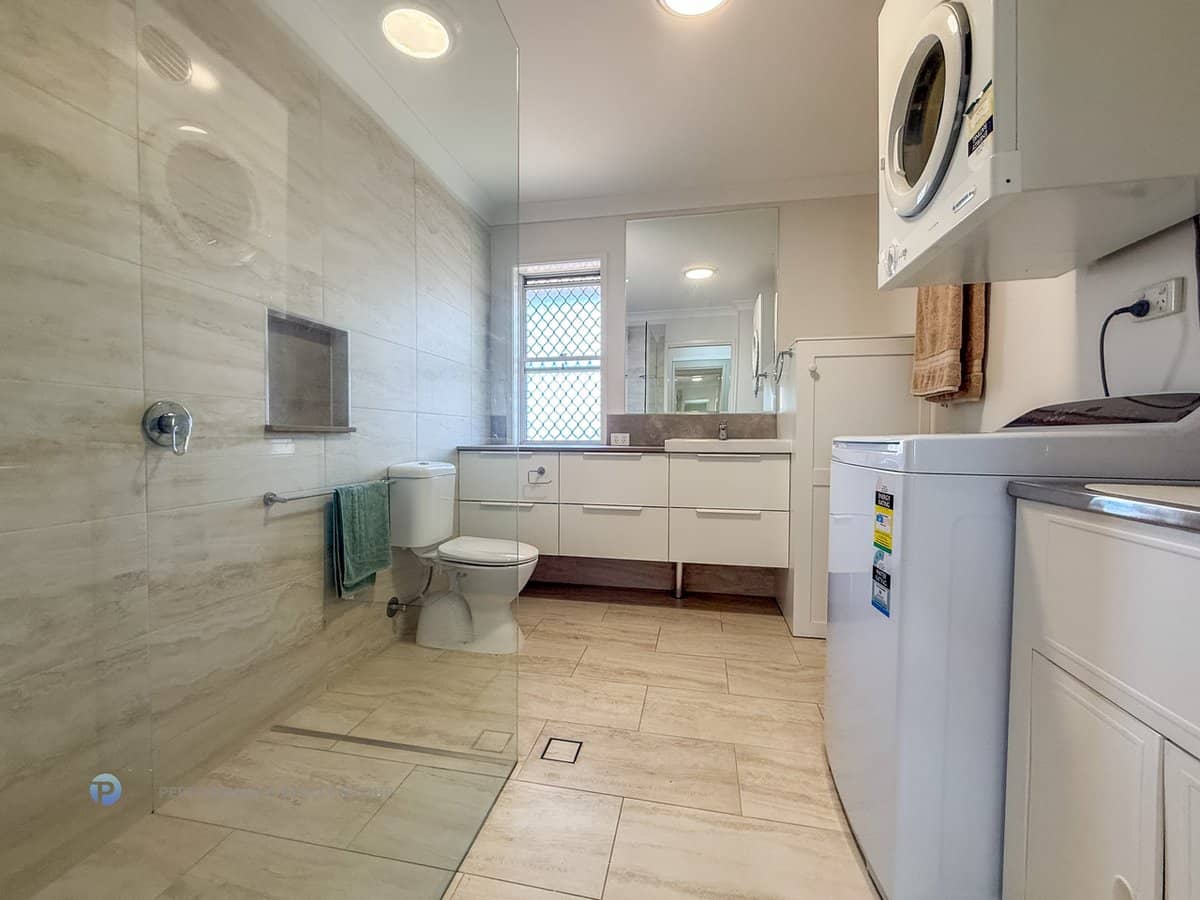 39-41 Sunbrite Avenue, MERMAID BEACH - Thumbnail 13