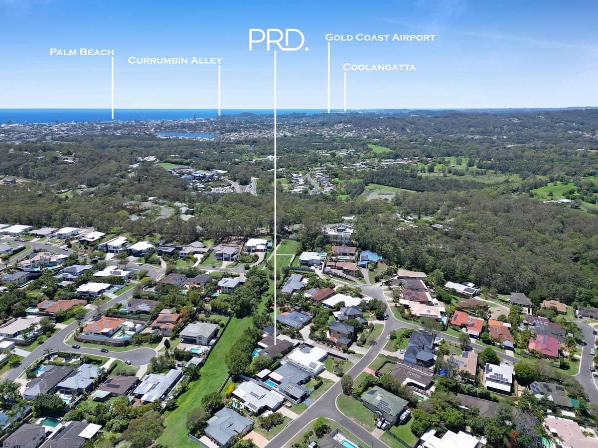 13 Orchna Street, BURLEIGH HEADS - Thumbnail 23