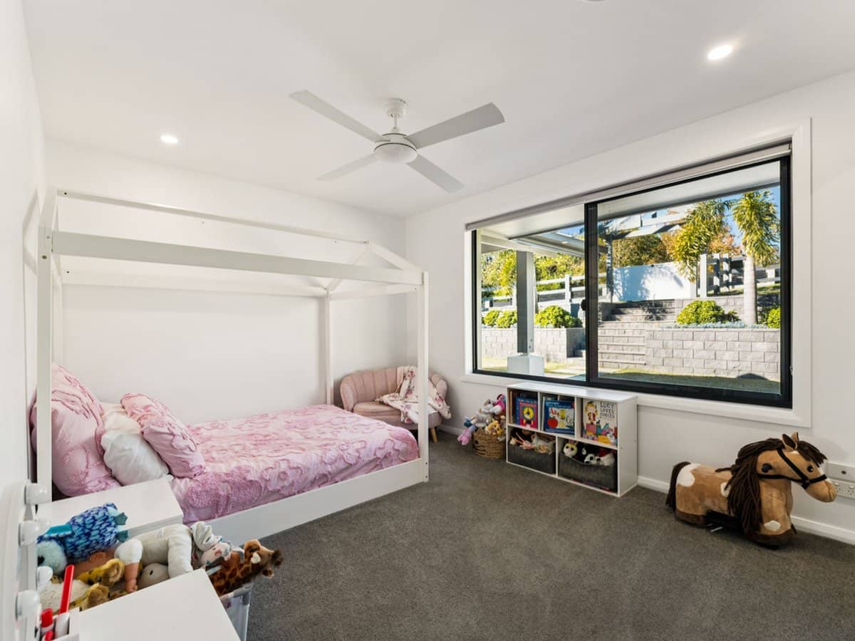 14 Princess Place, Tallai - Thumbnail 26