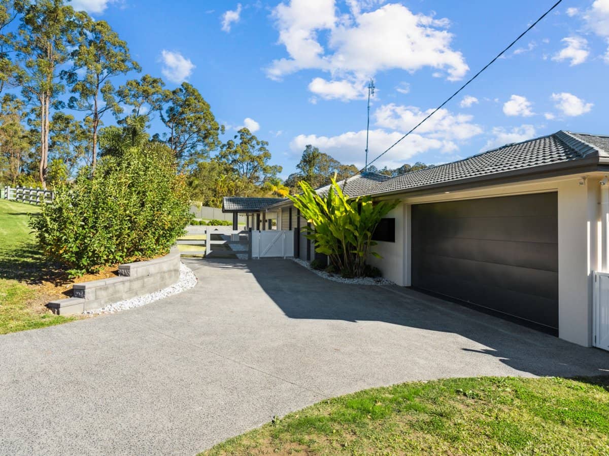 14 Princess Place, Tallai - Thumbnail 32