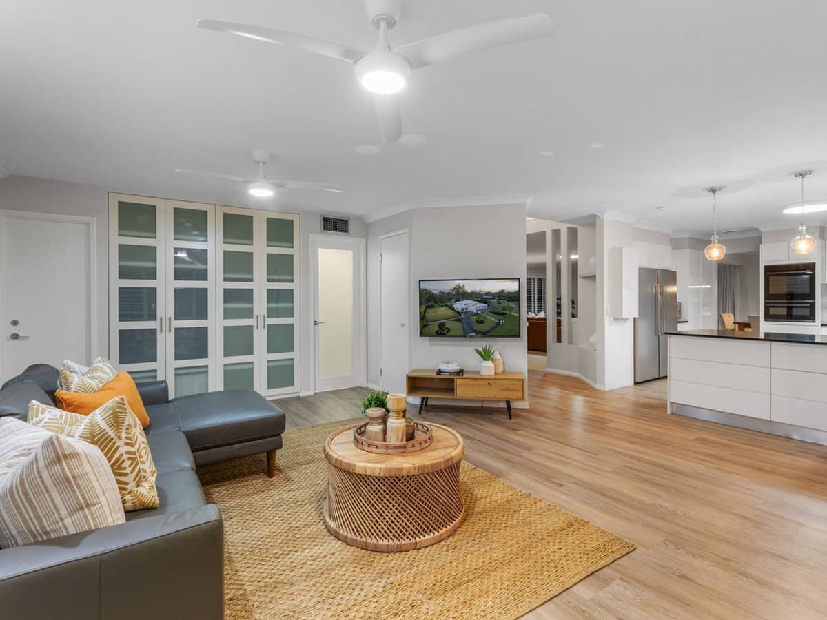 4 Belltop Court, Helensvale - Thumbnail 8