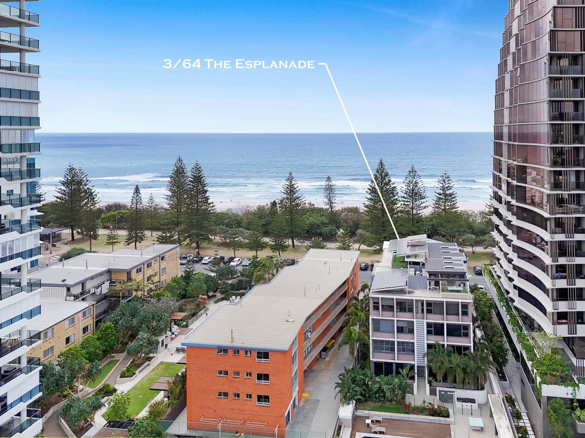 64 The Esplanade, Burleigh Heads - Thumbnail 22