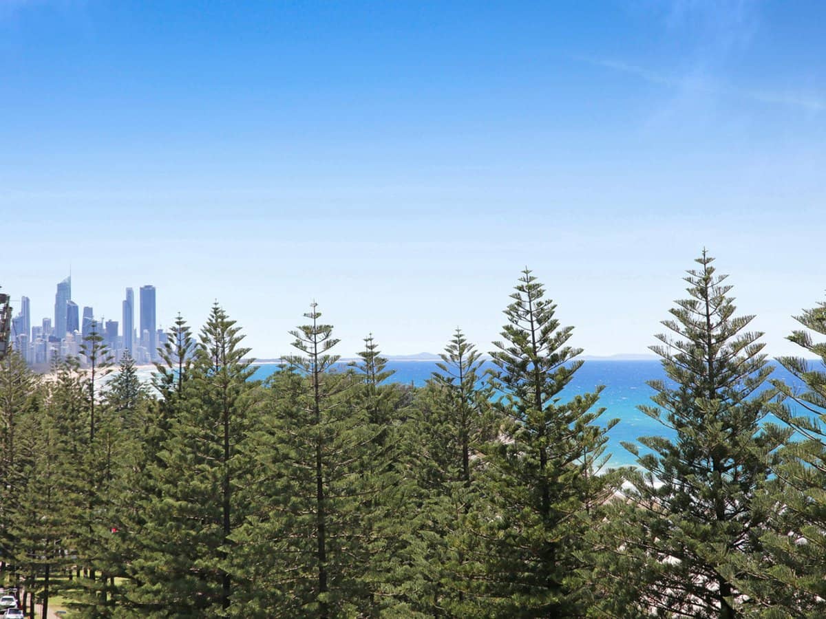 202 The Esplanade, Burleigh Heads - Thumbnail 22