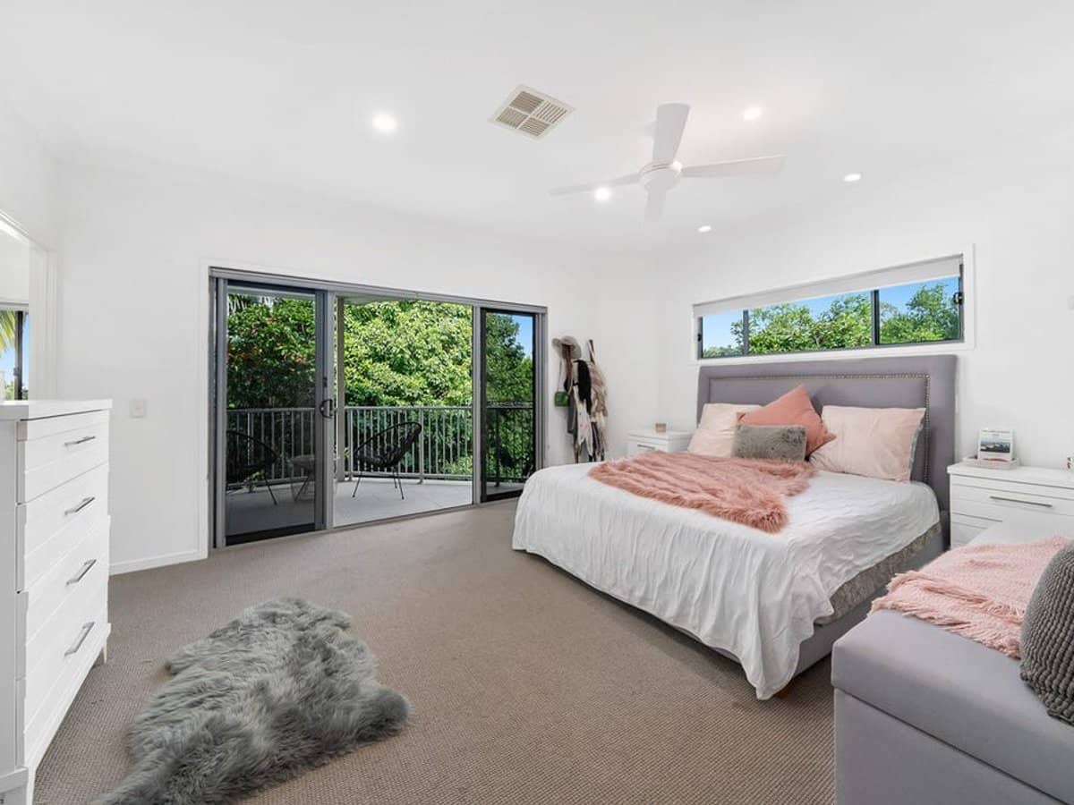 7014A Vista Drive, BENOWA - Thumbnail 4