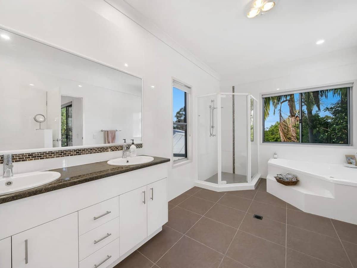 7014A Vista Drive, BENOWA - Thumbnail 6