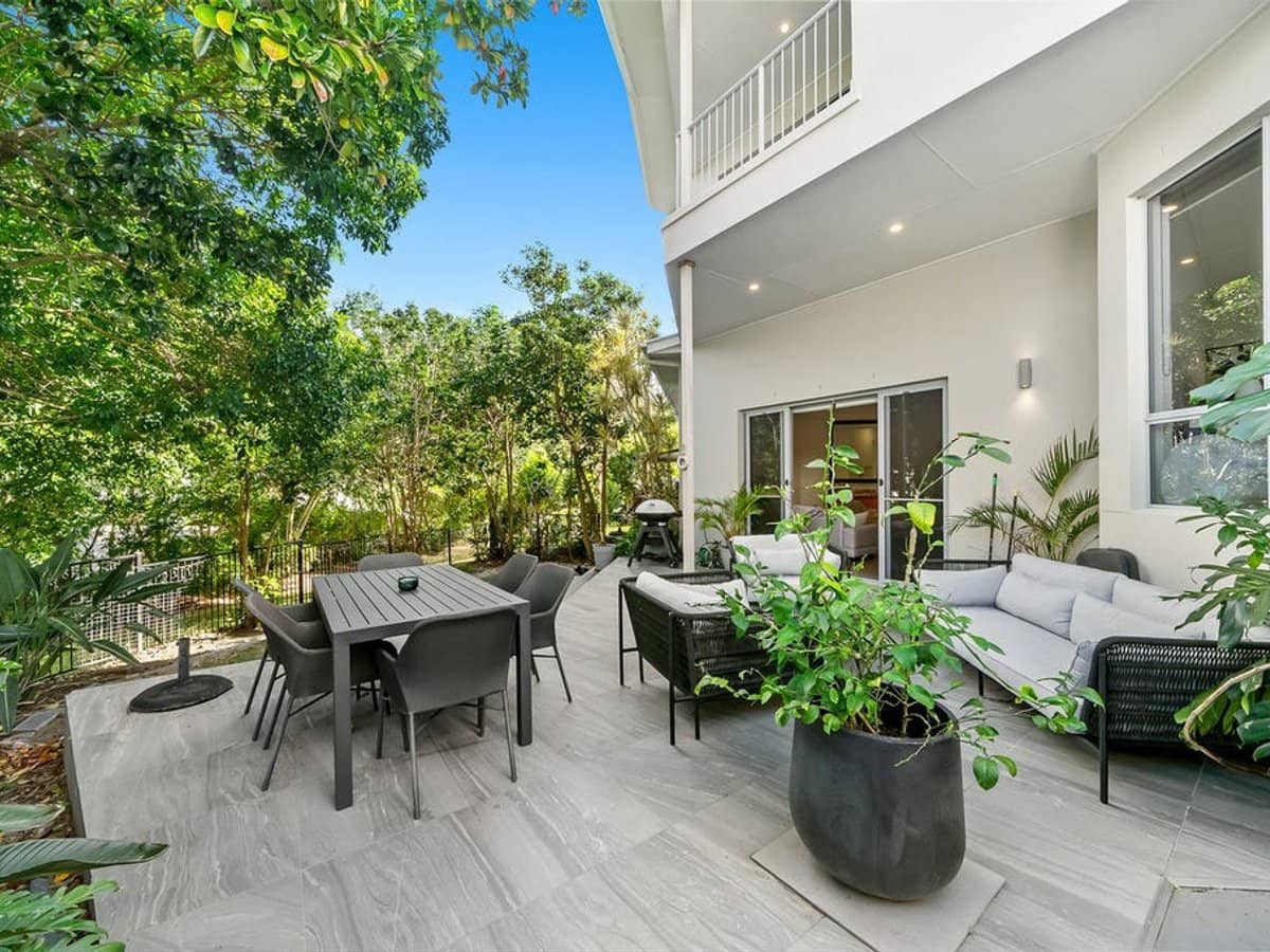 7014A Vista Drive, BENOWA - Thumbnail 12