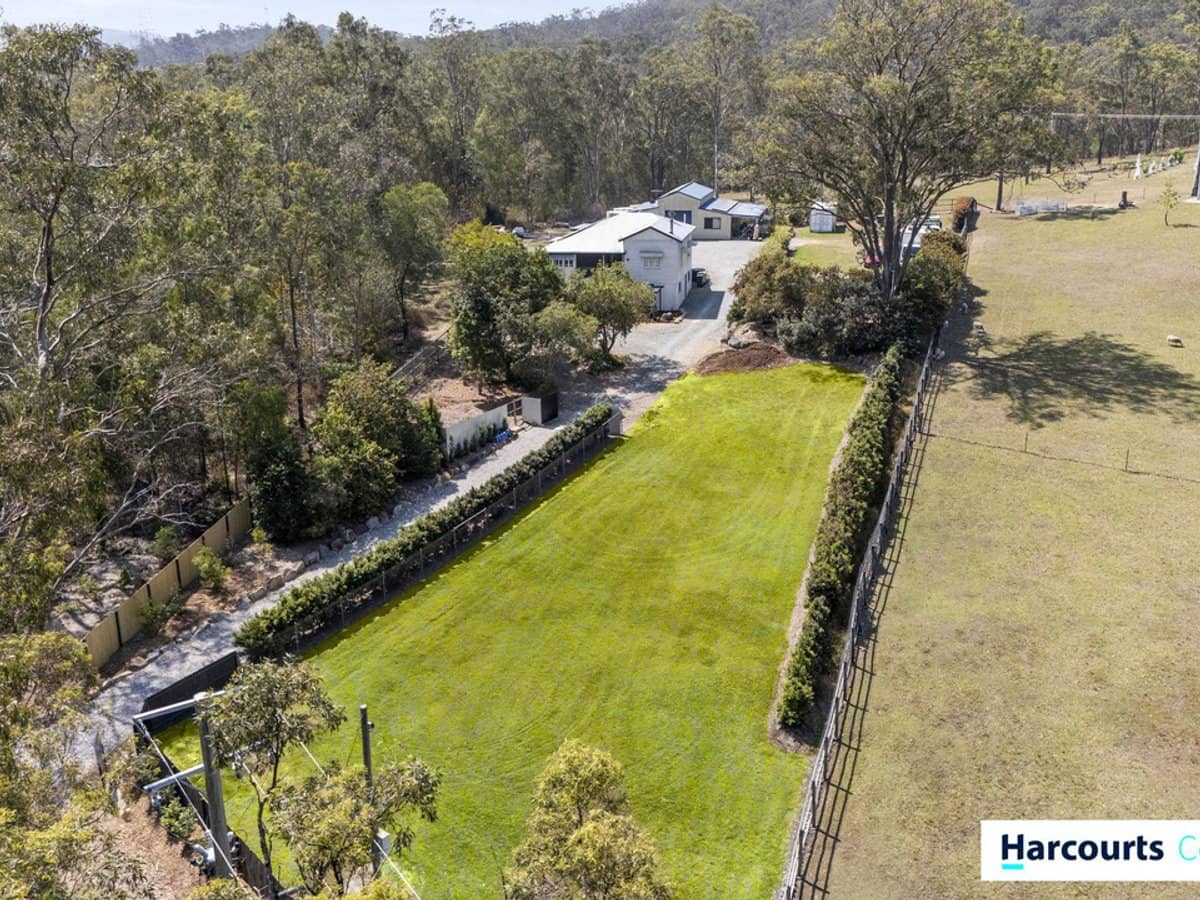 19 Cedar Creek Road, CEDAR CREEK - Thumbnail 6