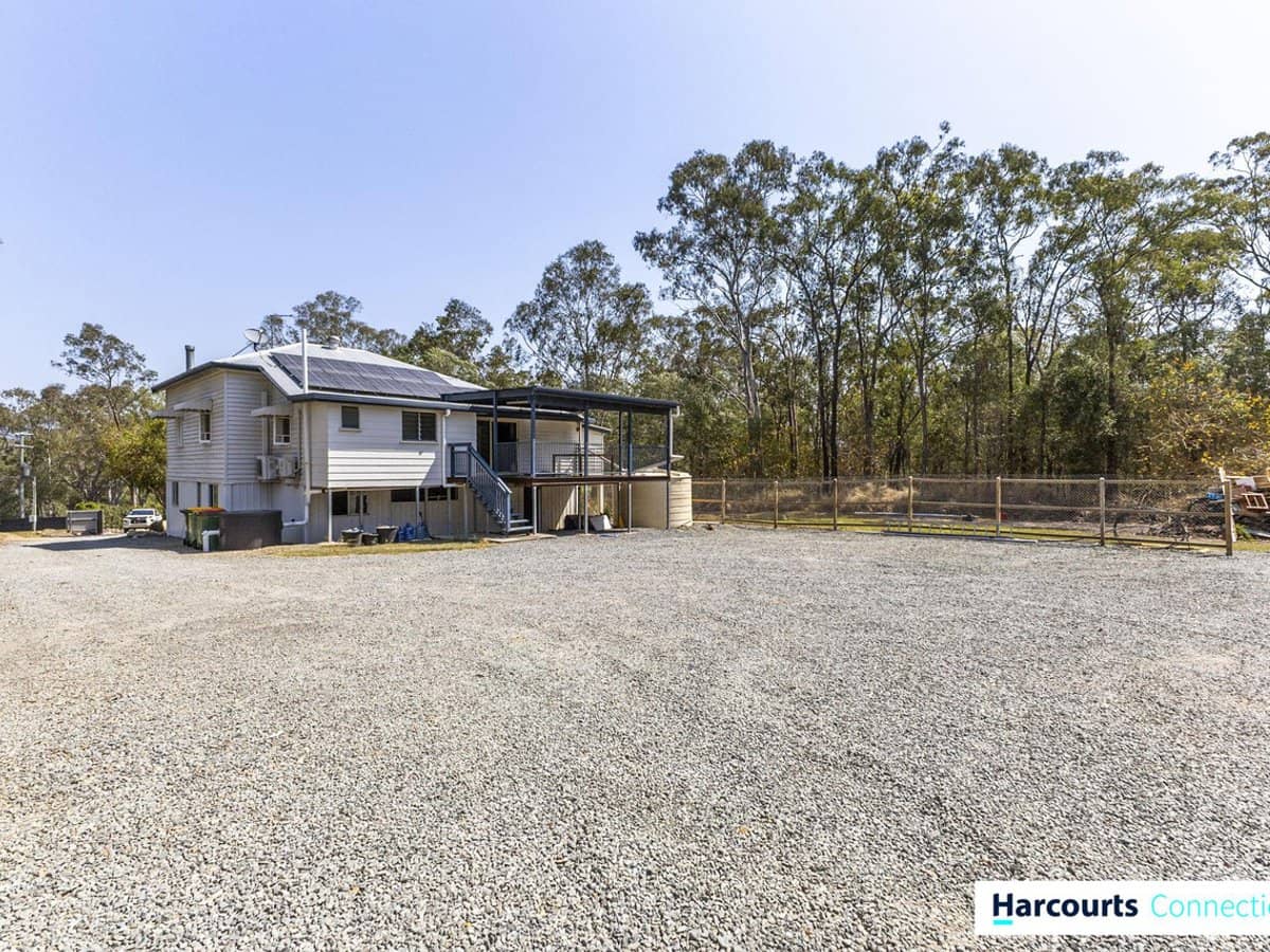 19 Cedar Creek Road, CEDAR CREEK - Thumbnail 7