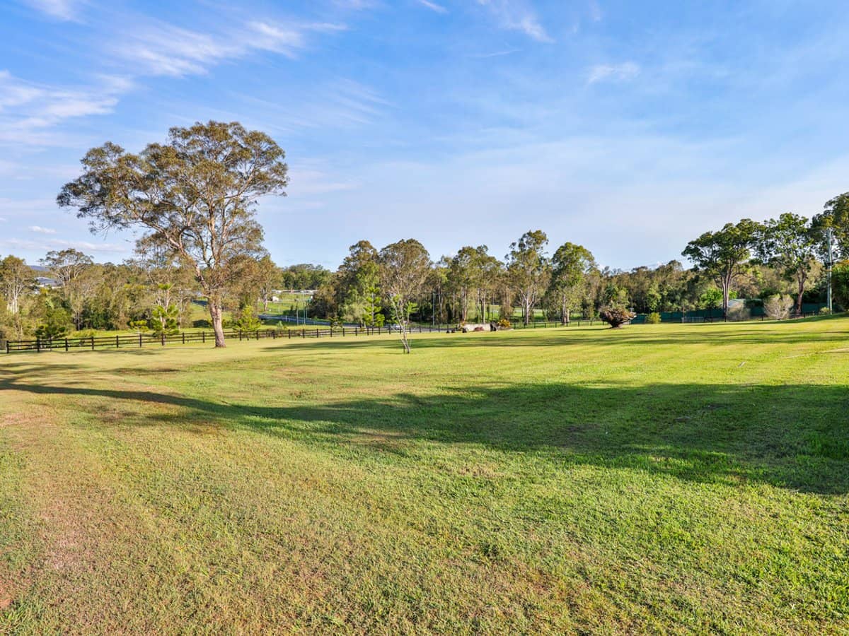 1112-1124 Stockleigh Road, LOGAN VILLAGE - Thumbnail 35