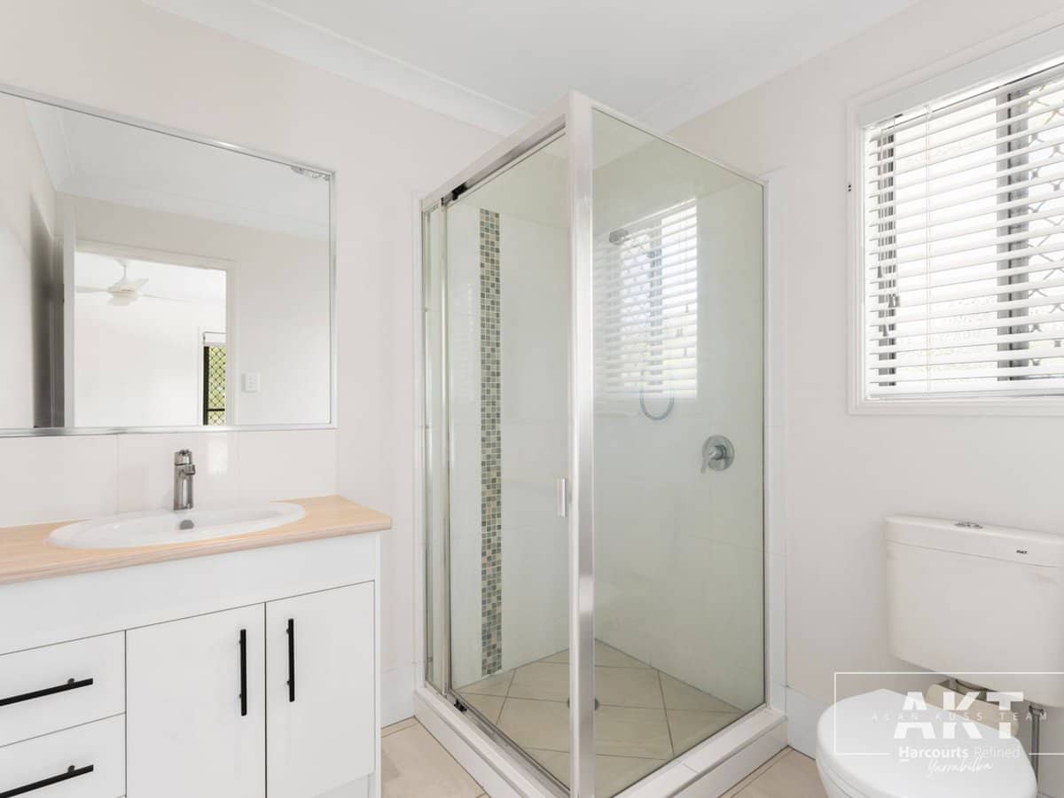 1 Peak Lane, YARRABILBA - Thumbnail 10