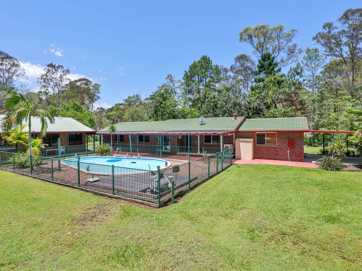 94 Maranoa Drive, LOGAN VILLAGE - Thumbnail 3