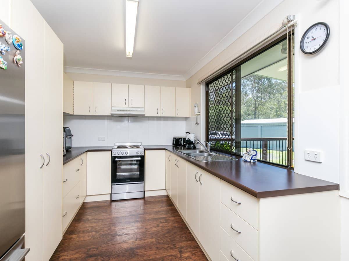 94 Maranoa Drive, LOGAN VILLAGE - Thumbnail 22