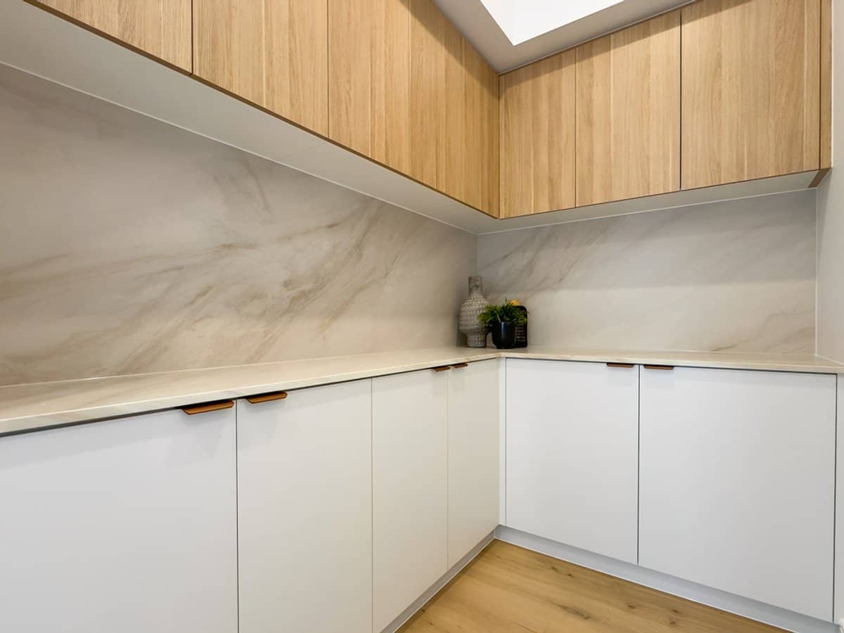 16 Harbourvue Court, HELENSVALE - Thumbnail 11