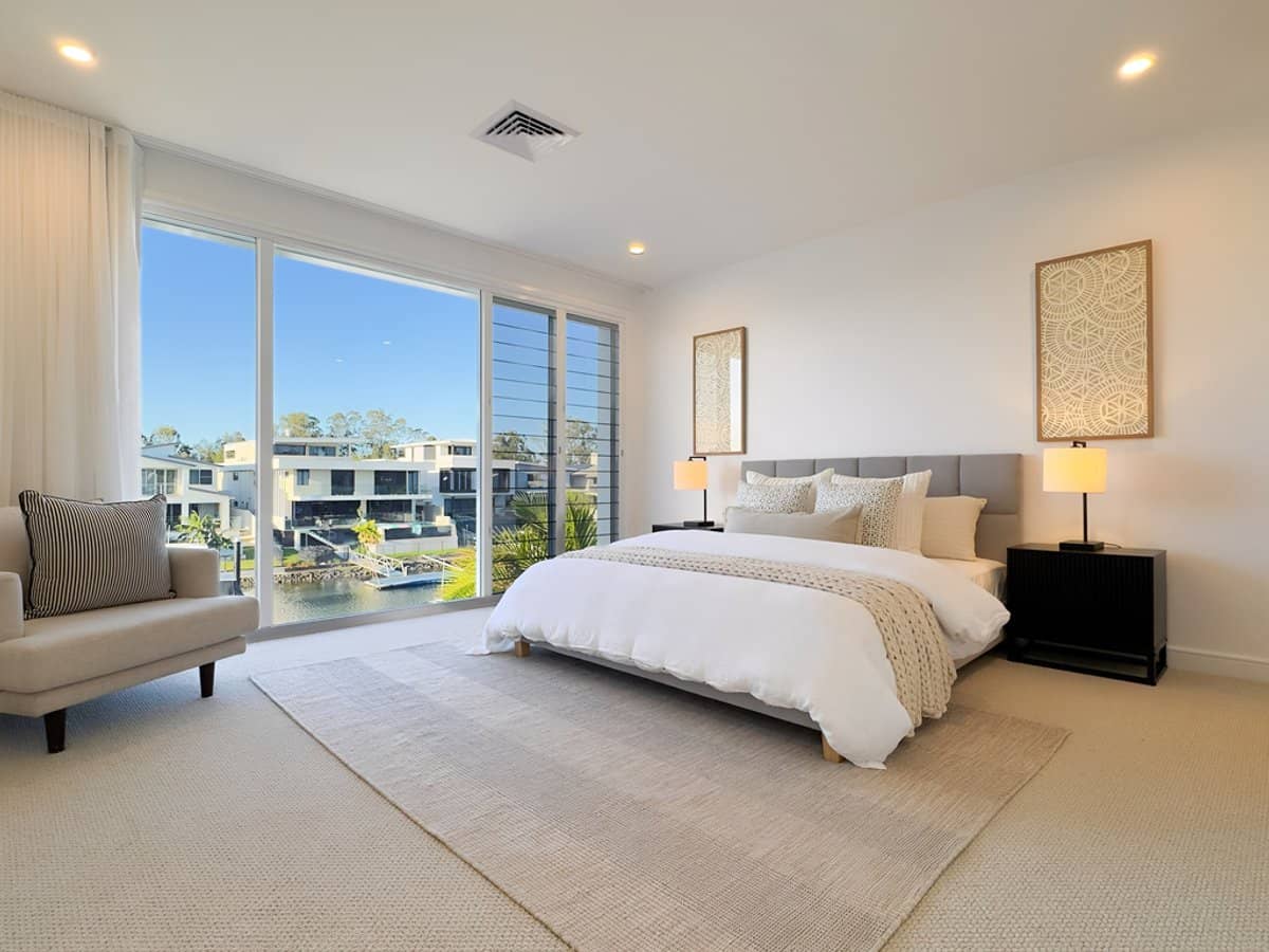 16 Harbourvue Court, HELENSVALE - Thumbnail 29