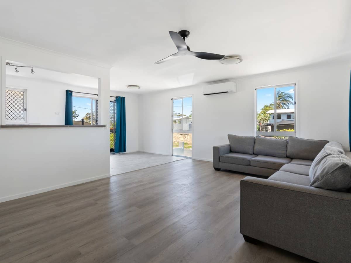 9 Tasman Avenue, MOLENDINAR - Thumbnail 7