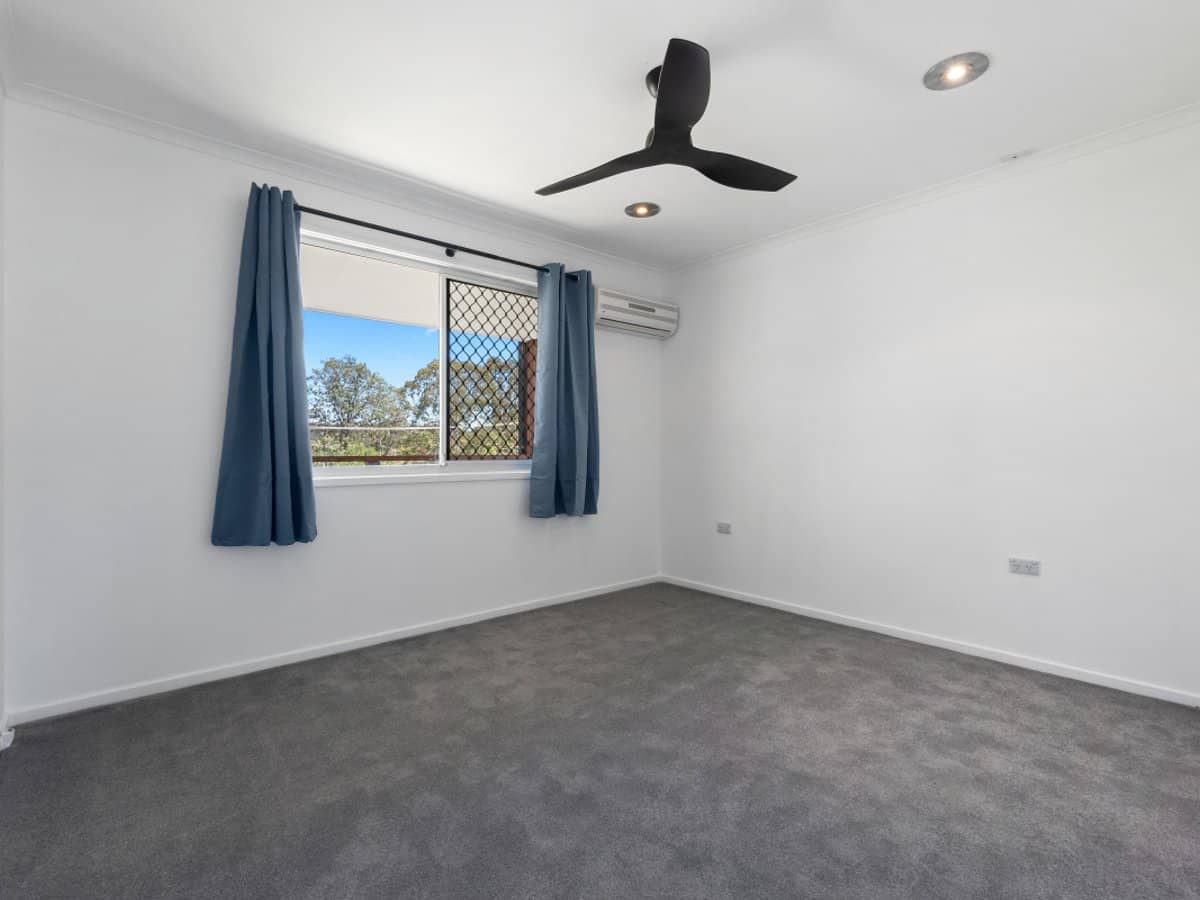 9 Tasman Avenue, MOLENDINAR - Thumbnail 10