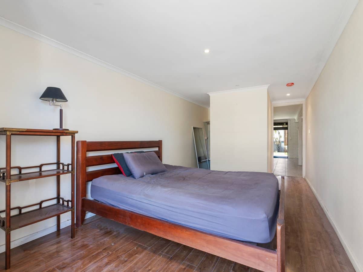 9 Tasman Avenue, MOLENDINAR - Thumbnail 18