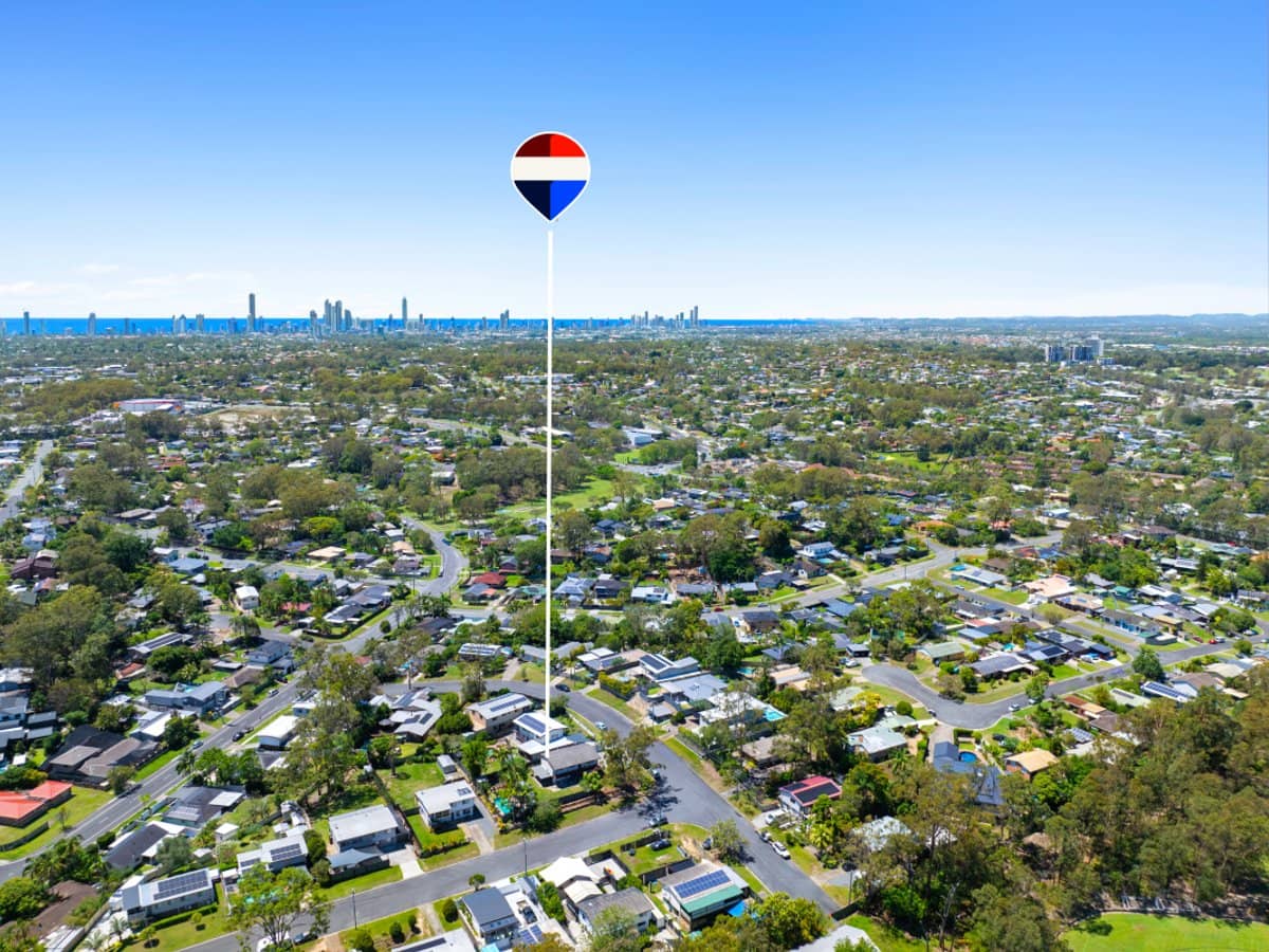 9 Tasman Avenue, MOLENDINAR - Thumbnail 24