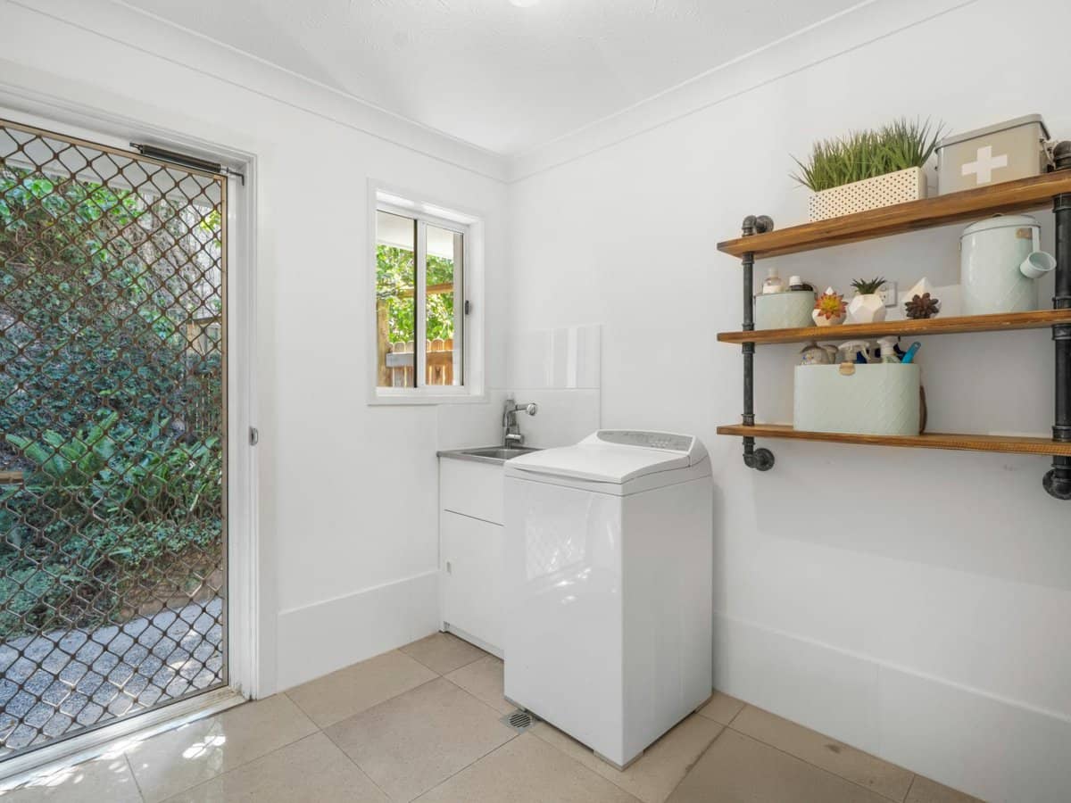 39 Woodland Drive, REEDY CREEK - Thumbnail 14