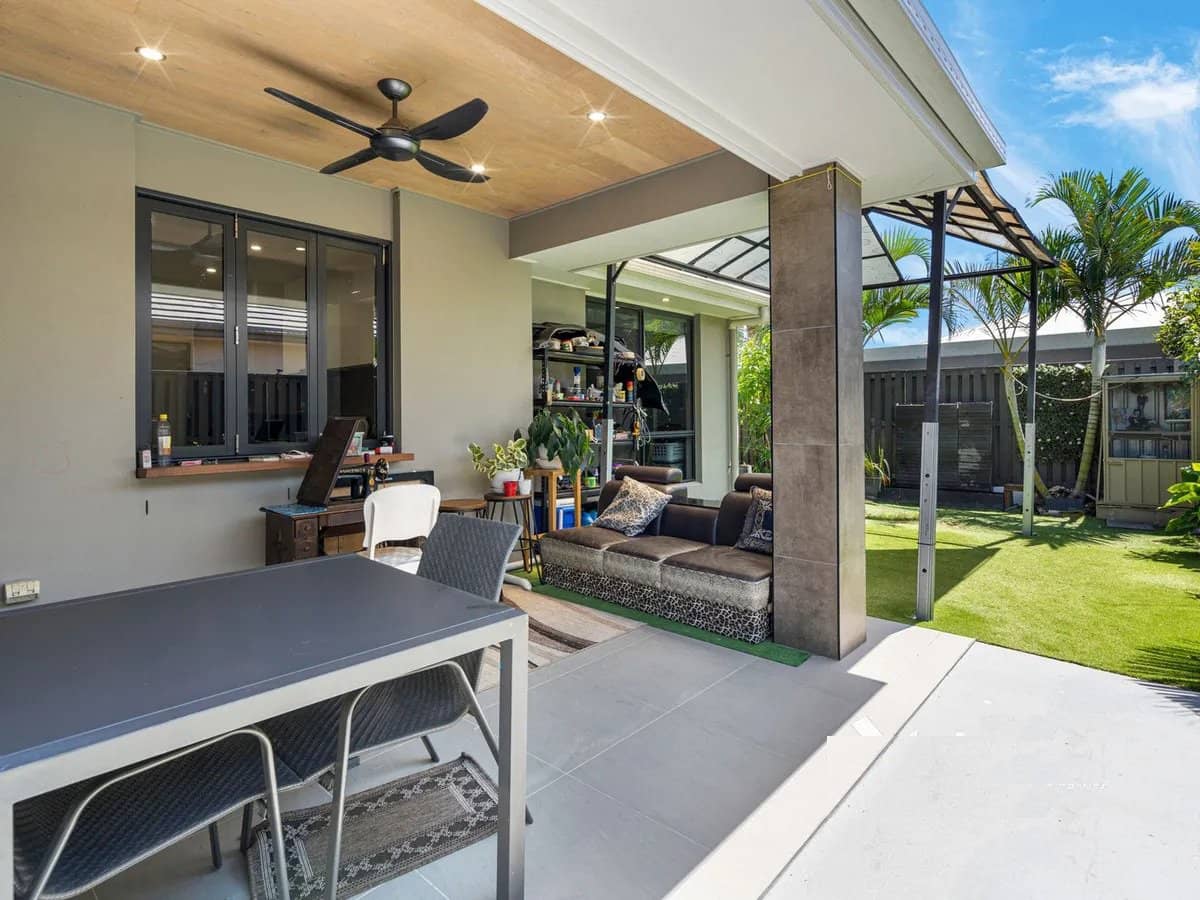 4 Laurel Drive, HELENSVALE - Thumbnail 13