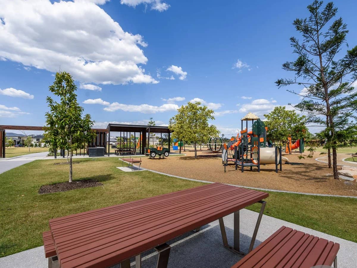 4 Laurel Drive, HELENSVALE - Thumbnail 15